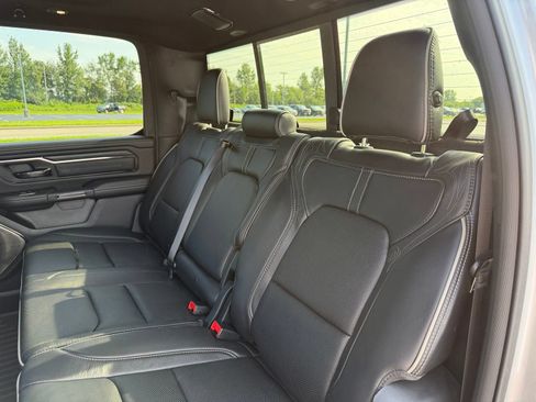 Used 2024 RAM 1500 Limited AWD/4WD image 13