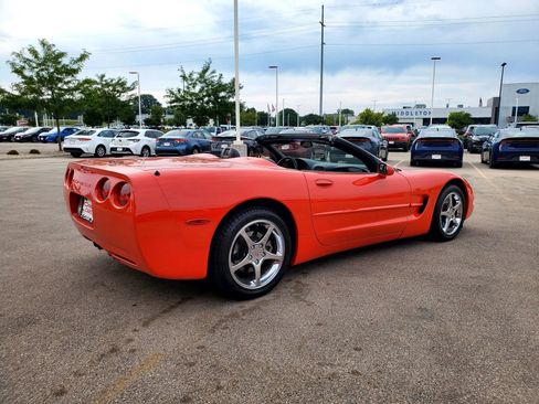 Used 2000 Chevrolet Corvette Convertible w/ Performance Handling Pkg image 13