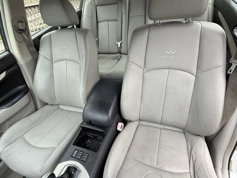 Used 2008 INFINITI G35 x Sedan w/ Premium Pkg image 18