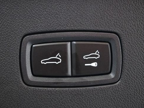 Certified 2026 Porsche Cayenne S AWD/4WD image 34