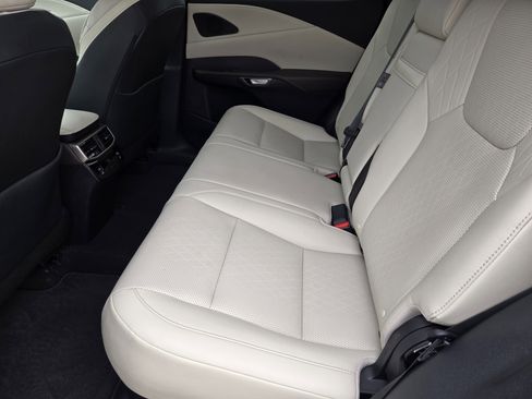 Used 2025 Lexus RX 350 Premium Plus image 39