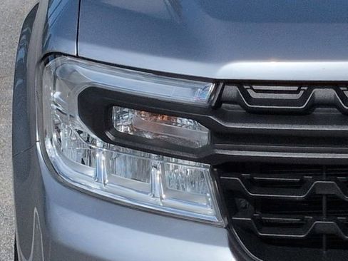 Certified 2022 Ford Maverick XL FWD image 10