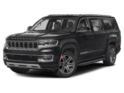 Used 2025 Jeep Wagoneer L Series II w/ 8-pass Seating Package