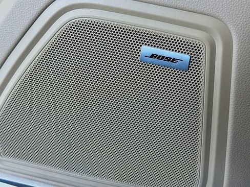 Used 2020 Porsche Macan image 12