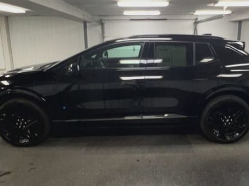 Certified 2024 Chevrolet Equinox EV RS w/ Active Safety Package 3 FWD image 5