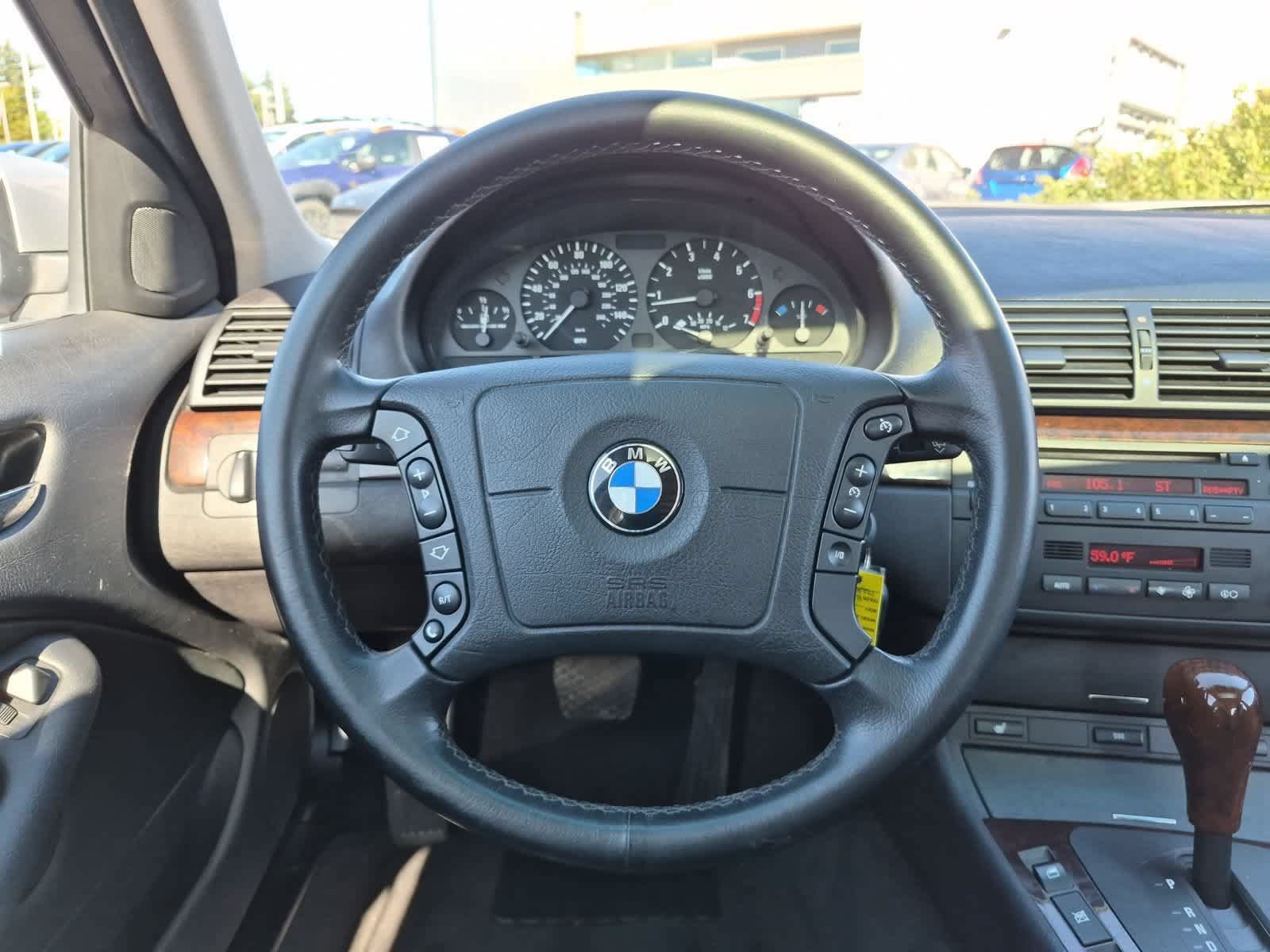 Used 2000 BMW 323i Sedan RWD image 24