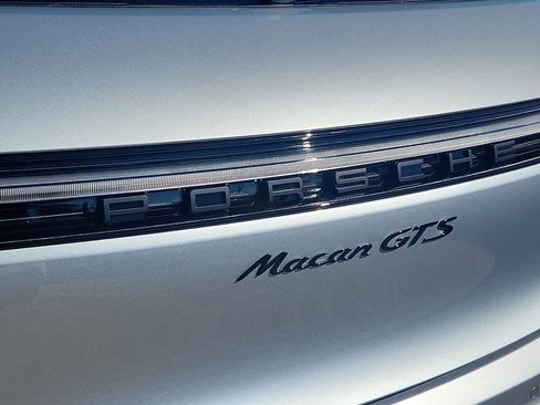 New 2026 Porsche Macan GTS image 24