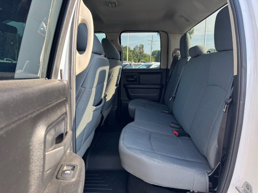 Used 2013 RAM 1500 ST w/ SXT Appearance Group AWD/4WD image 16