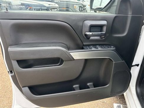 Used 2018 Chevrolet Silverado 1500 LT w/ Texas Edition image 24