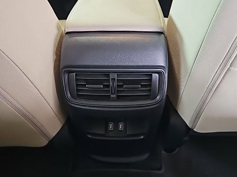 Used 2021 Honda CR-V EX image 18
