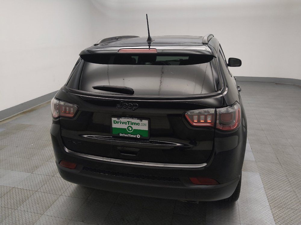 Used 2021 Jeep Compass Latitude w/ Sun and Sound Group AWD/4WD image 7