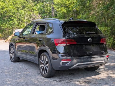 Used 2022 Volkswagen Taos SE AWD/4WD image 8