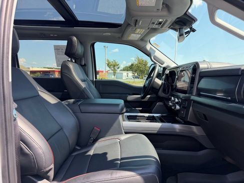 Used 2024 Ford F250 Lariat w/ Lariat Ultimate Package AWD/4WD image 35