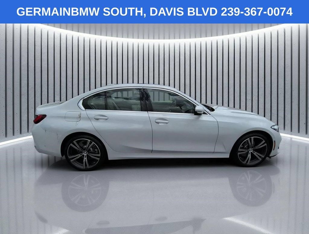 Certified 2024 BMW 330i Sedan w/ Convenience Package RWD image 4