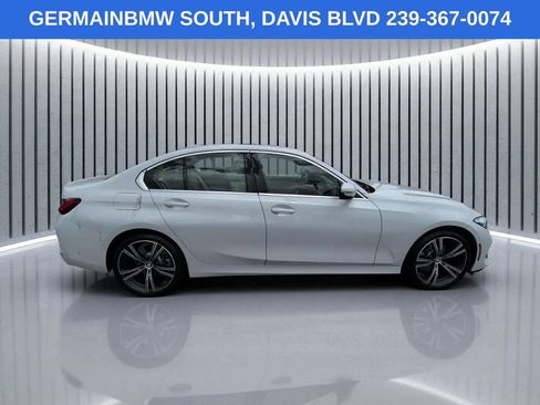 Used 2024 BMW 330i Sedan w/ Convenience Package RWD image 4