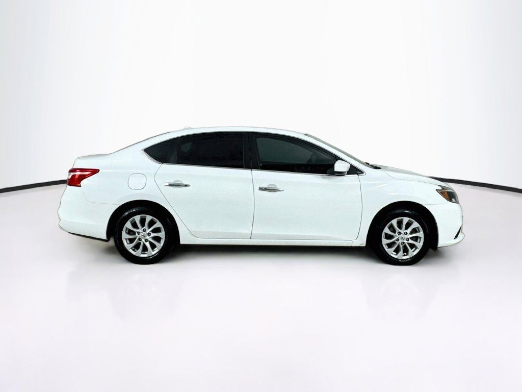 Used 2018 Nissan Sentra SV FWD image 8