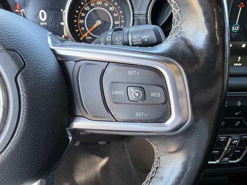 Used 2019 Jeep Wrangler Unlimited Sahara w/ Quick Order Package 24M Moab image 24