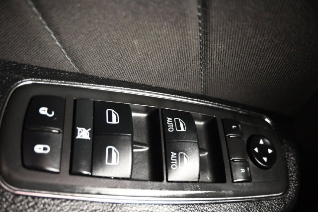 Used 2021 Dodge Charger SXT w/ Blacktop Package RWD image 23