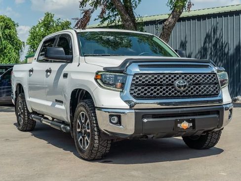 Used 2019 Toyota Tundra SR5 w/ TRD Off Road Package AWD/4WD image 8