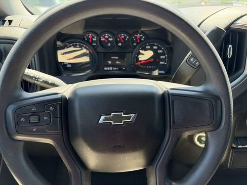Used 2025 Chevrolet Silverado 1500 Custom Trail Boss AWD/4WD image 14