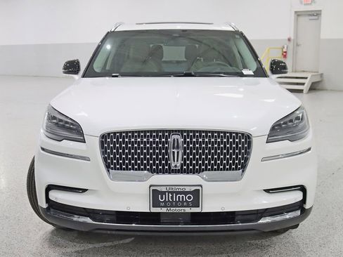 Used 2024 Lincoln Aviator Reserve w/ Equipment Group 201A AWD/4WD image 8