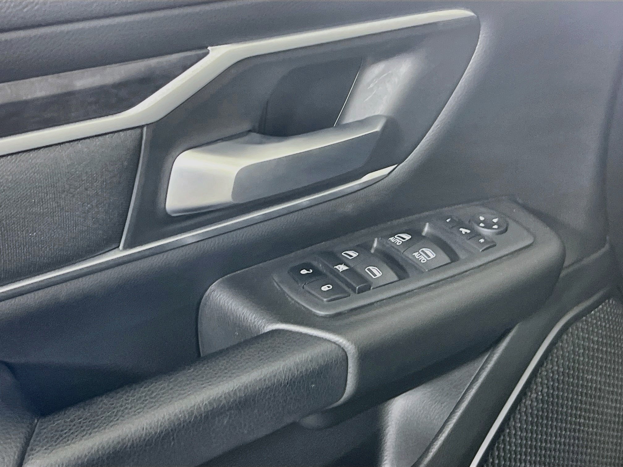Used 2023 RAM 1500 Big Horn AWD/4WD image 18
