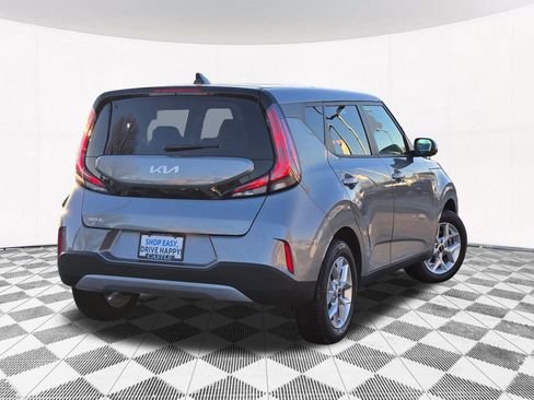 Used 2025 Kia Soul LX w/ Option Group 015 image 15