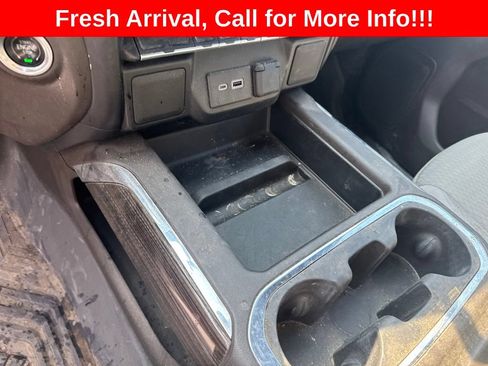Used 2021 Chevrolet Silverado 1500 LT Trail Boss w/ LPO, Dark Essentials Package AWD/4WD image 7