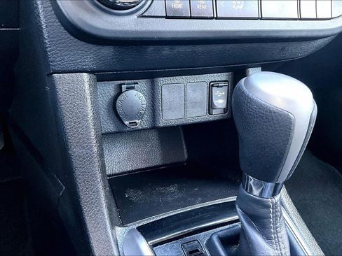 Used 2014 Toyota Corolla S FWD image 15