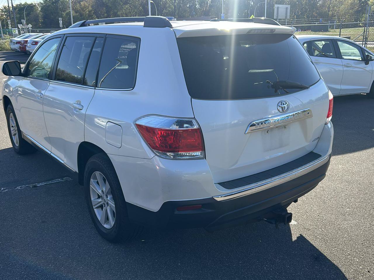 Used 2013 Toyota Highlander SE AWD/4WD image 7