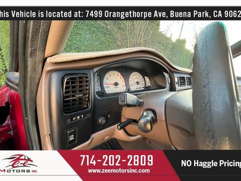 Used 2002 Toyota Tacoma PreRunner image 18