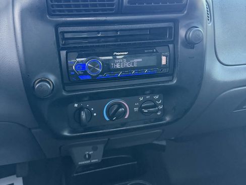 Used 2002 Ford Ranger XL image 9