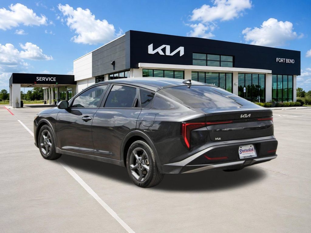 Used 2025 Kia K4 FWD image 7