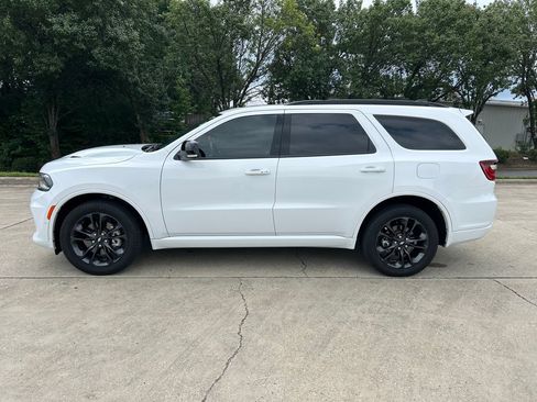 Used 2025 Dodge Durango GT AWD/4WD image 2
