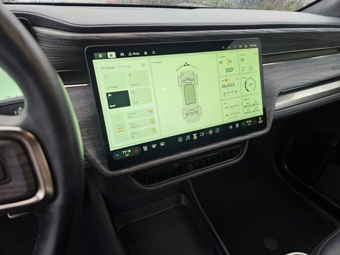 Used 2022 Rivian R1T Launch Edition image 29