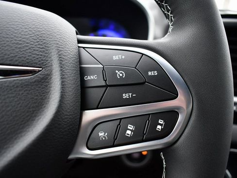 New 2026 Chrysler Voyager LX FWD image 17