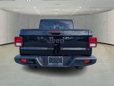 New 2026 Jeep Gladiator Sport image 5