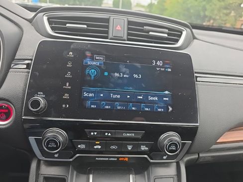 Used 2022 Honda CR-V Touring image 19