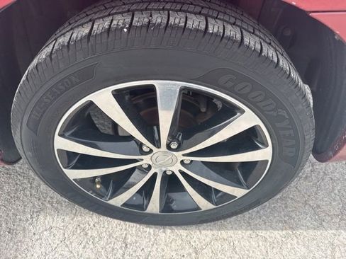 Used 2013 Chrysler 200 Touring w/ S Exterior Appearance Pkg image 11