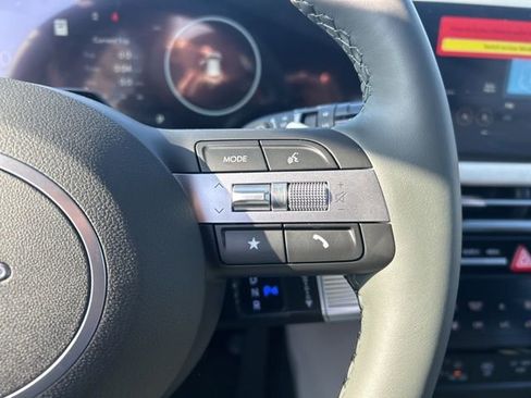 New 2026 Hyundai Tucson Limited image 17