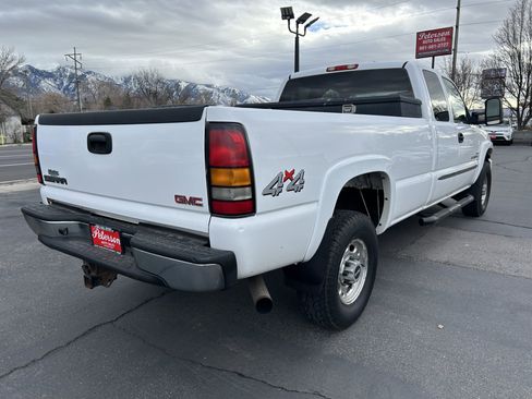 Used 2007 GMC Sierra 2500 SLT w/ Heavy-Duty Power Package image 8