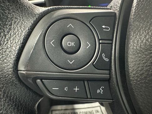 Used 2025 Toyota Corolla LE FWD image 19