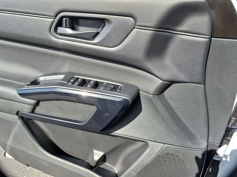 New 2026 Nissan Pathfinder SV FWD image 13