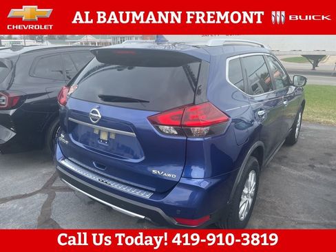 Used 2020 Nissan Rogue SV image 8