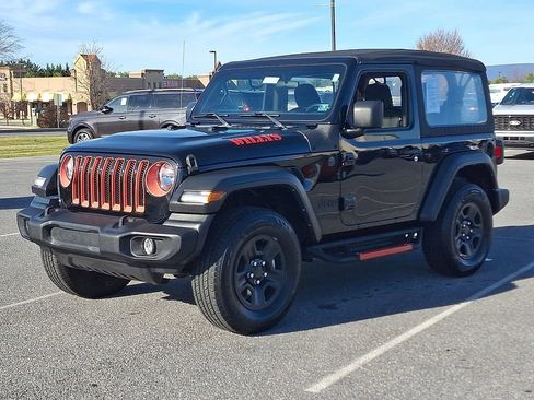 Used 2022 Jeep Wrangler Sport image 3