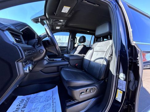 Used 2022 GMC Yukon XL Denali image 10