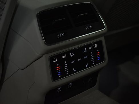 Used 2023 Audi A7 3.0T Prestige w/ Luxury Package AWD/4WD image 20