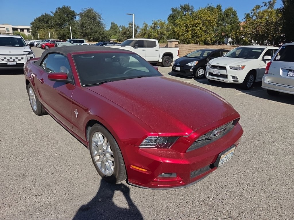 Used 2014 Ford Mustang Premium w/ Equipment Group 202A RWD image 7