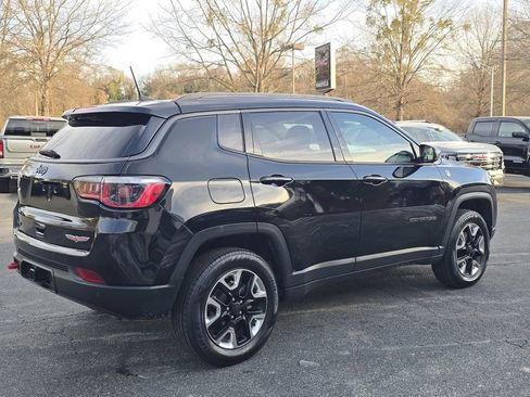 Used 2018 Jeep Compass Trailhawk w/ Leather Interior Group image 3