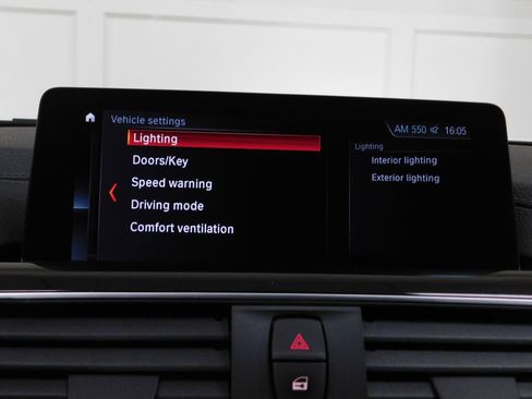 Used 2019 BMW 330i xDrive Wagon AWD/4WD image 59